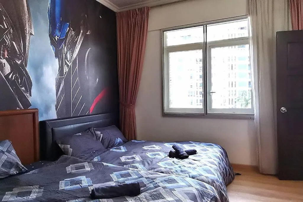 Apartment Klcc Transformers Homestay 10Pax Kuala Lumpur